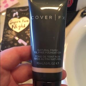 Cover Fx foundation